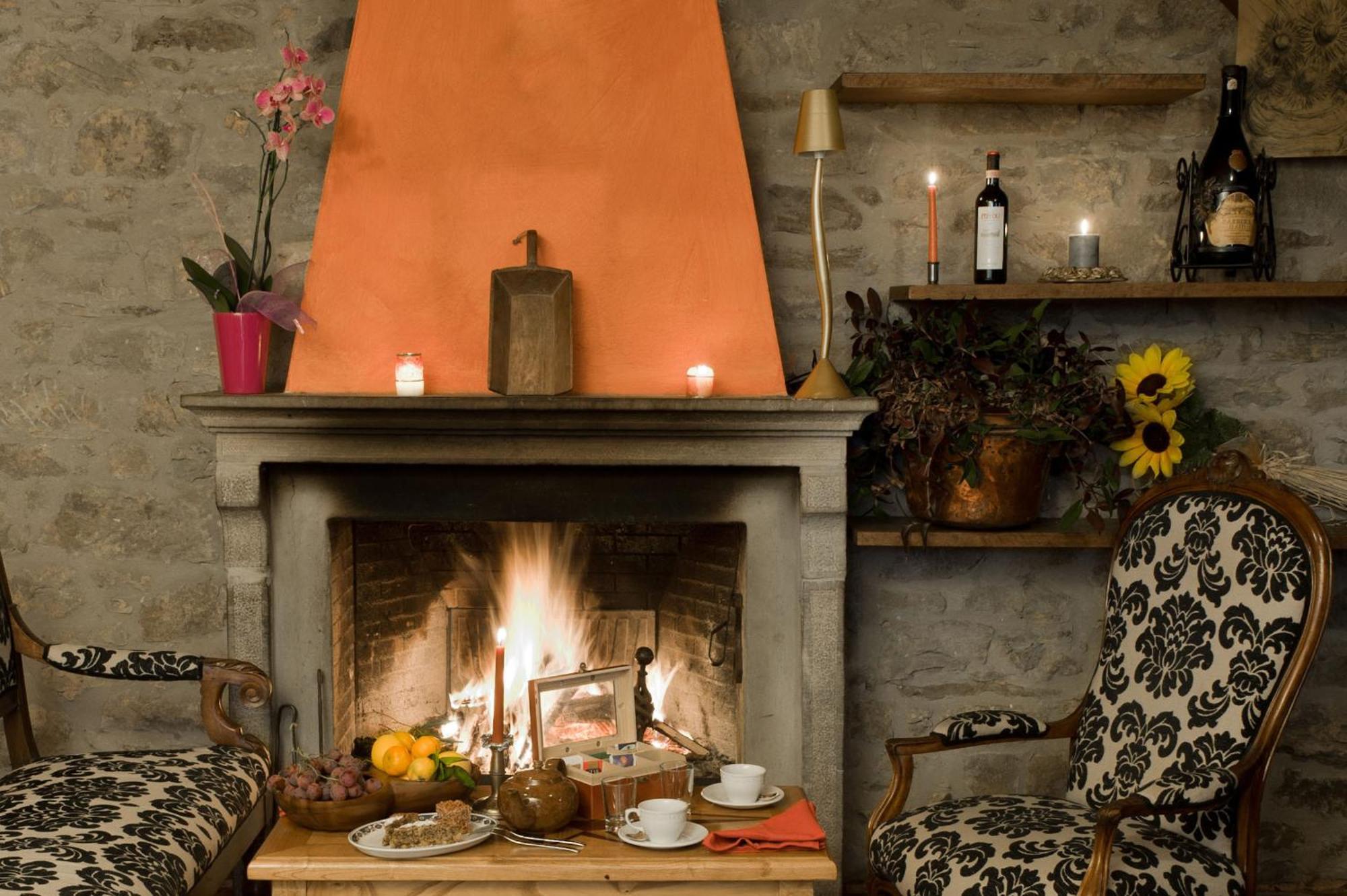 Rifugio Del Firenze Ninfa Hotel เซสโตลา ภายนอก รูปภาพ